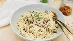 Vegetarische Spaghetti mit Räuchertofu Carbonara Rezept