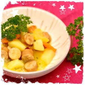 Kartoffelsuppe vegetarisch mit Würstchen