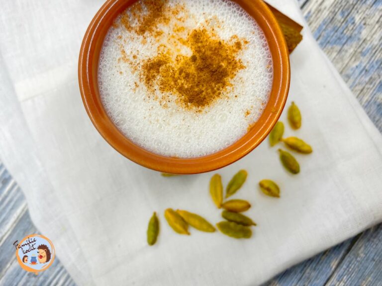 Ayurvedischer Bananen Lassi ♥ cremig mit Zimt &amp; Kardamom