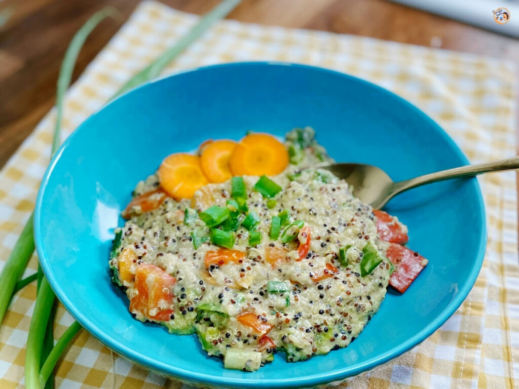 Bunter Quinoa mit Gemuese