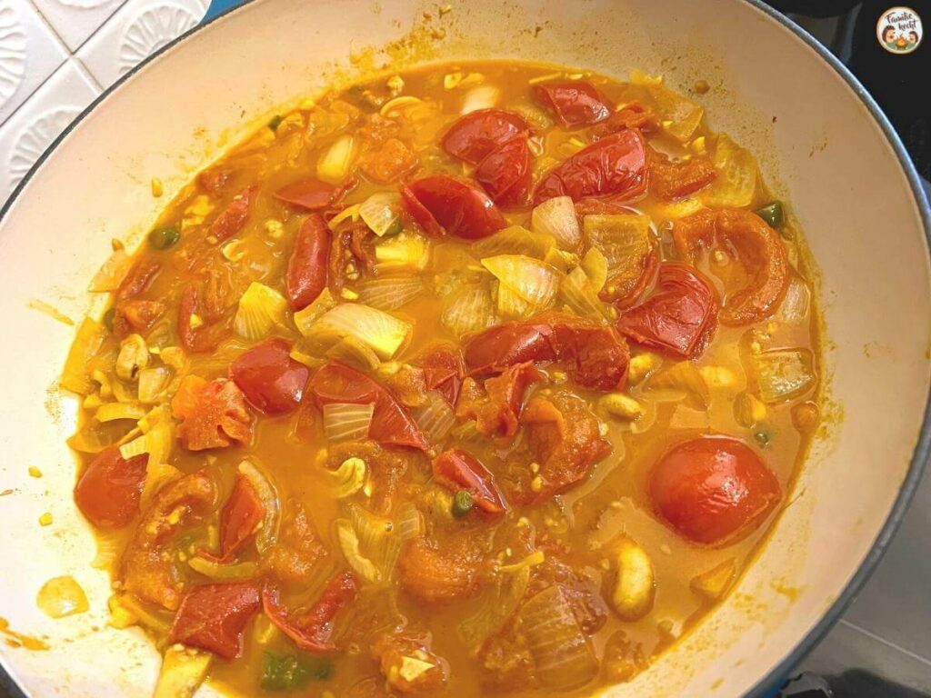 Indisches Shahi Paneer