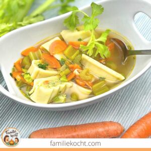 vegetarische Maultaschensuppe