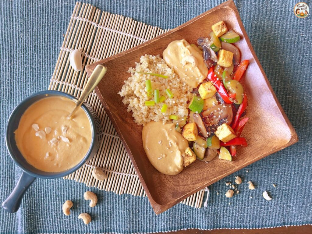 Asiagemüse mit Cashewsosse