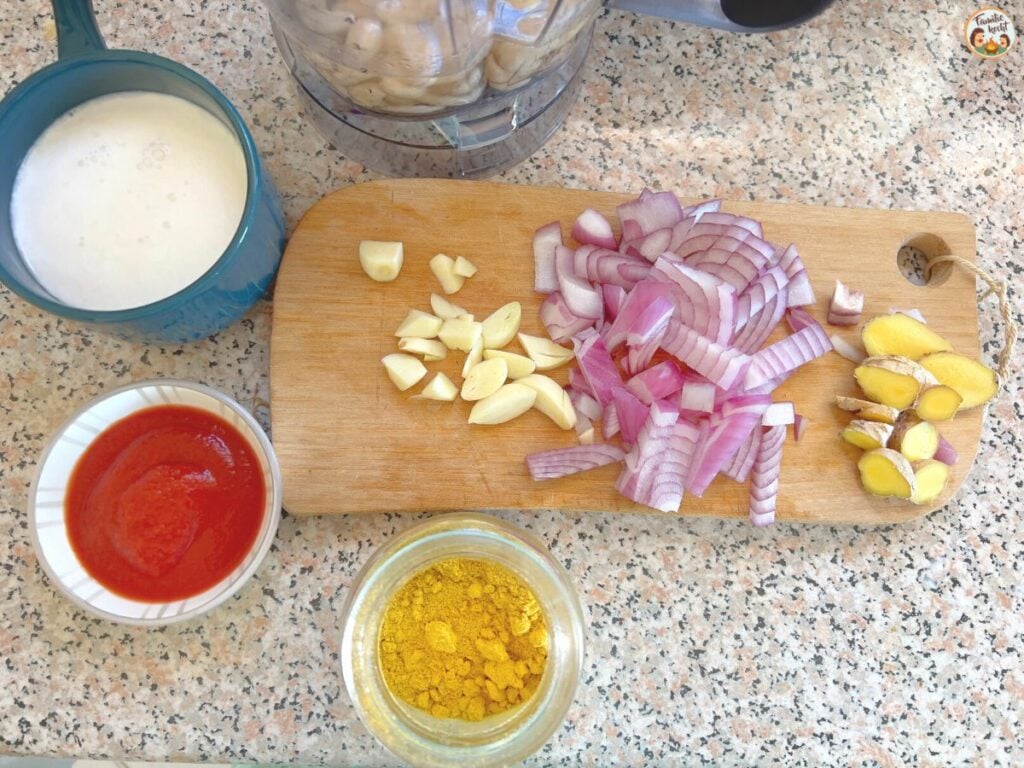 Cashew Sauce mit Curry Zutaten