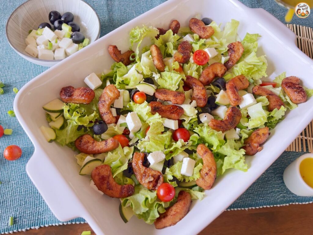 Griechischer Bauernsalat mit Dressing