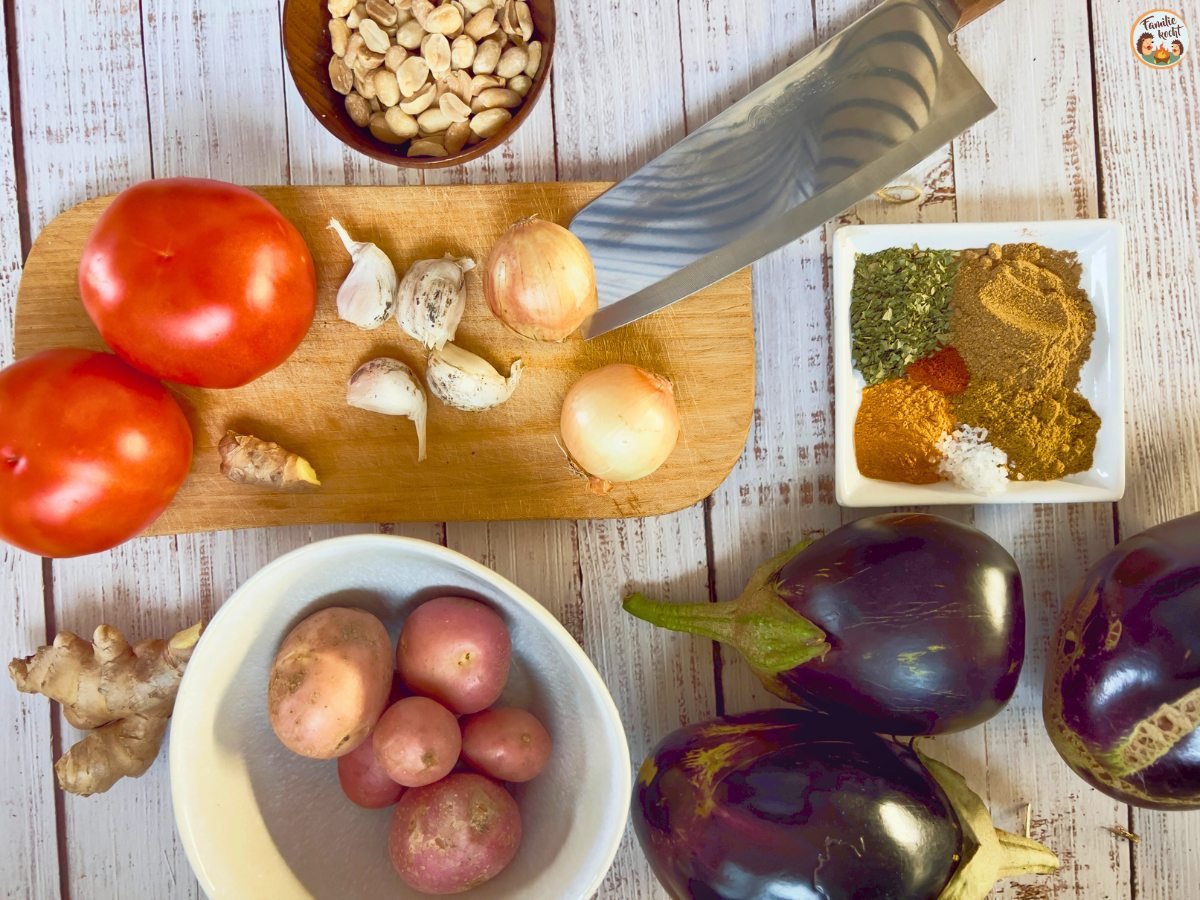 Baingan Masala - indisches Auberginencurry • Familie kocht